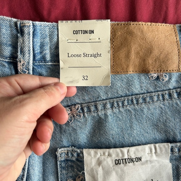 Cotton On Embroidered Jeans Loose High Rise Straight Leg - Picture 5 of 12